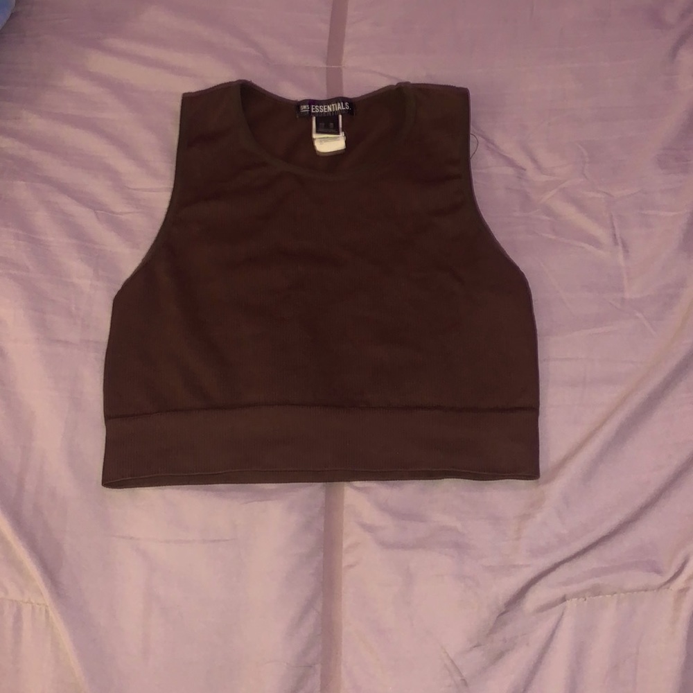 Essentials crop thick strap too size medium in the color of dark brown